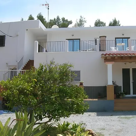 Affittacamere 3 Golondrinas Santa Eularia des Riu