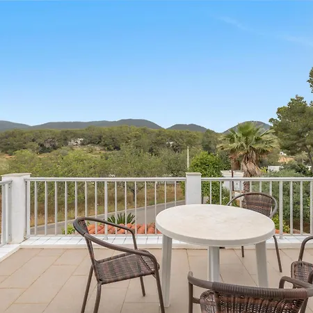 3 Golondrinas * Santa Eulària des Riu